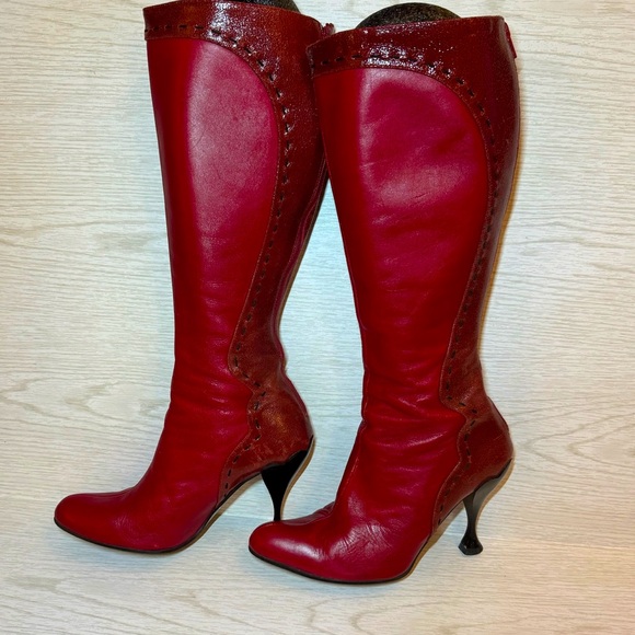 JOHN FLUEVOG Cherry Bomb Sculpted Heel Boots Sz 10 - Picture 6 of 6